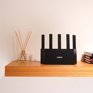 Everest EWR-X3000-V1 AX3000Mbps DualBand 5*6dBi Anten WISP+AP+Repeater Destekli Kablosuz Wifi Router